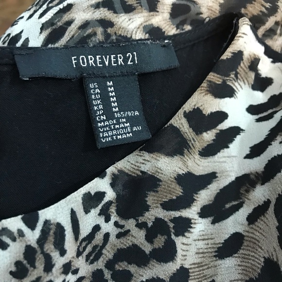 Forever 21 Hi-Lo Cheetah Print Sleeveless Dress - Picture 6 of 7